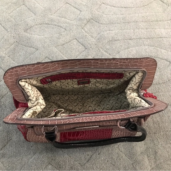 GUESS CALVINA Logo Croco Patent Leather Handbag Purse Satchel Taupe/Multi - Picture 11 of 16